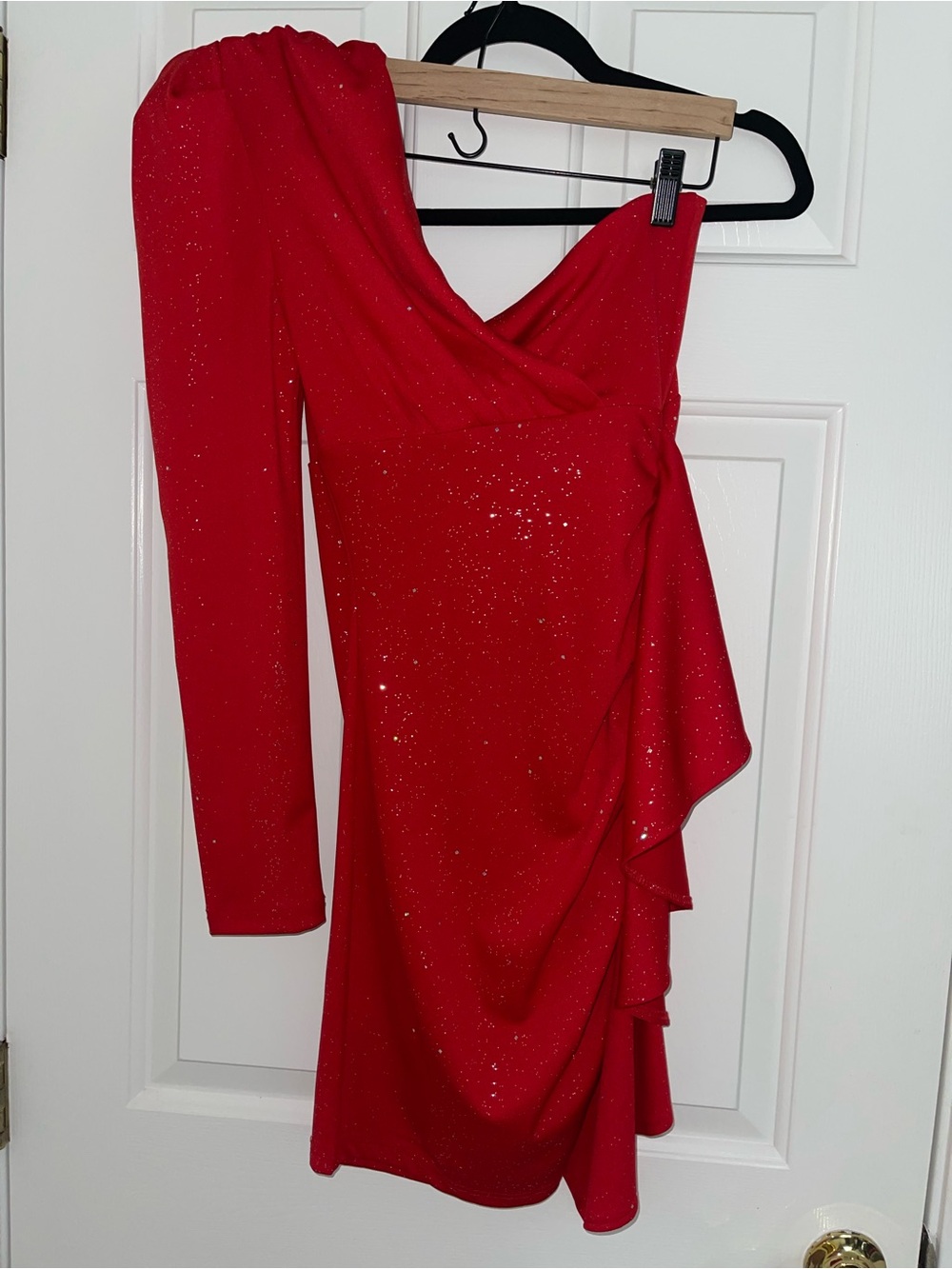 Red One-Shoulder Sparkle Party Dress
